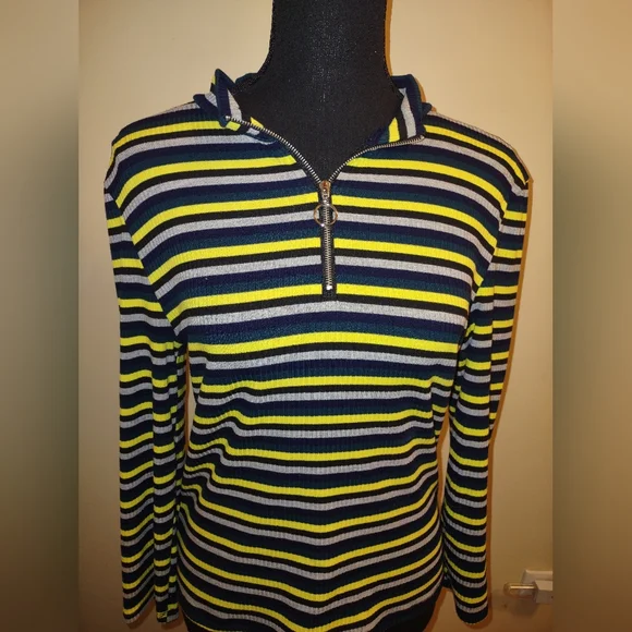 Striped Long Sleeve Zip-Up Top - Picture 2 of 10